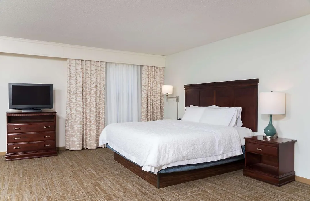 Hampton Inn East Lansing-1
