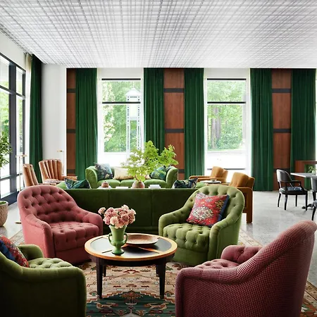 Graduate By Hilton East Lansing-2